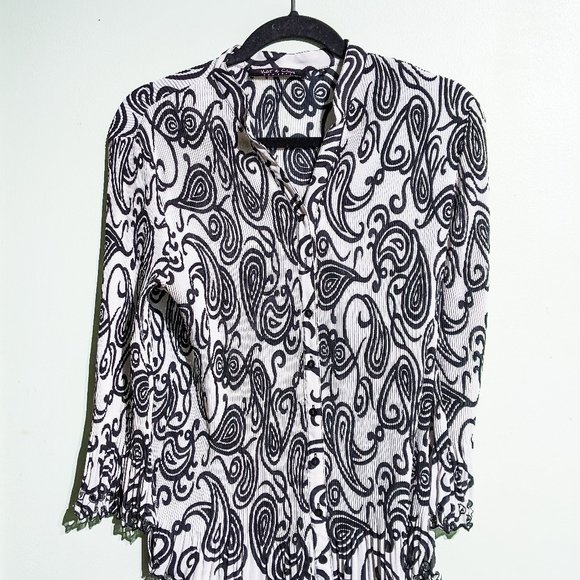 Violet and Claire paisley top, women's size large - Picture 2 of 9